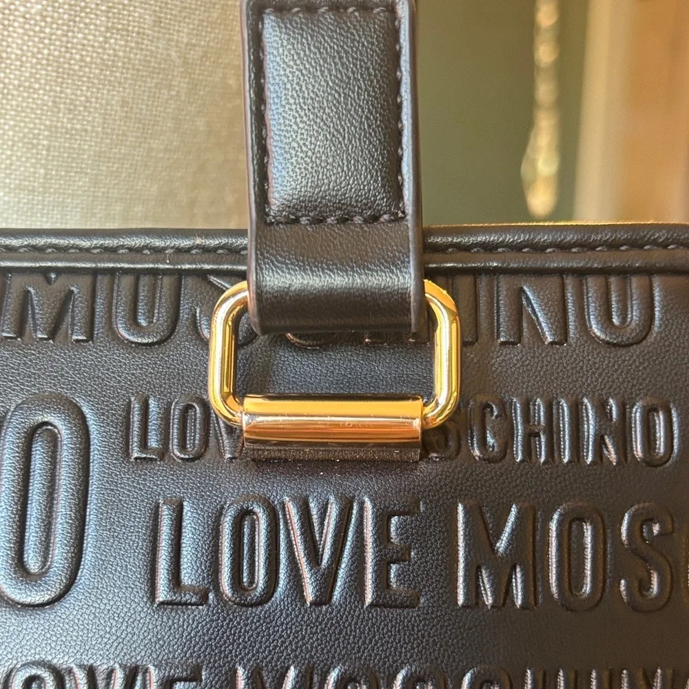 Love Moschino Black Embossed Shoulder Bag - Picture 4 of 16